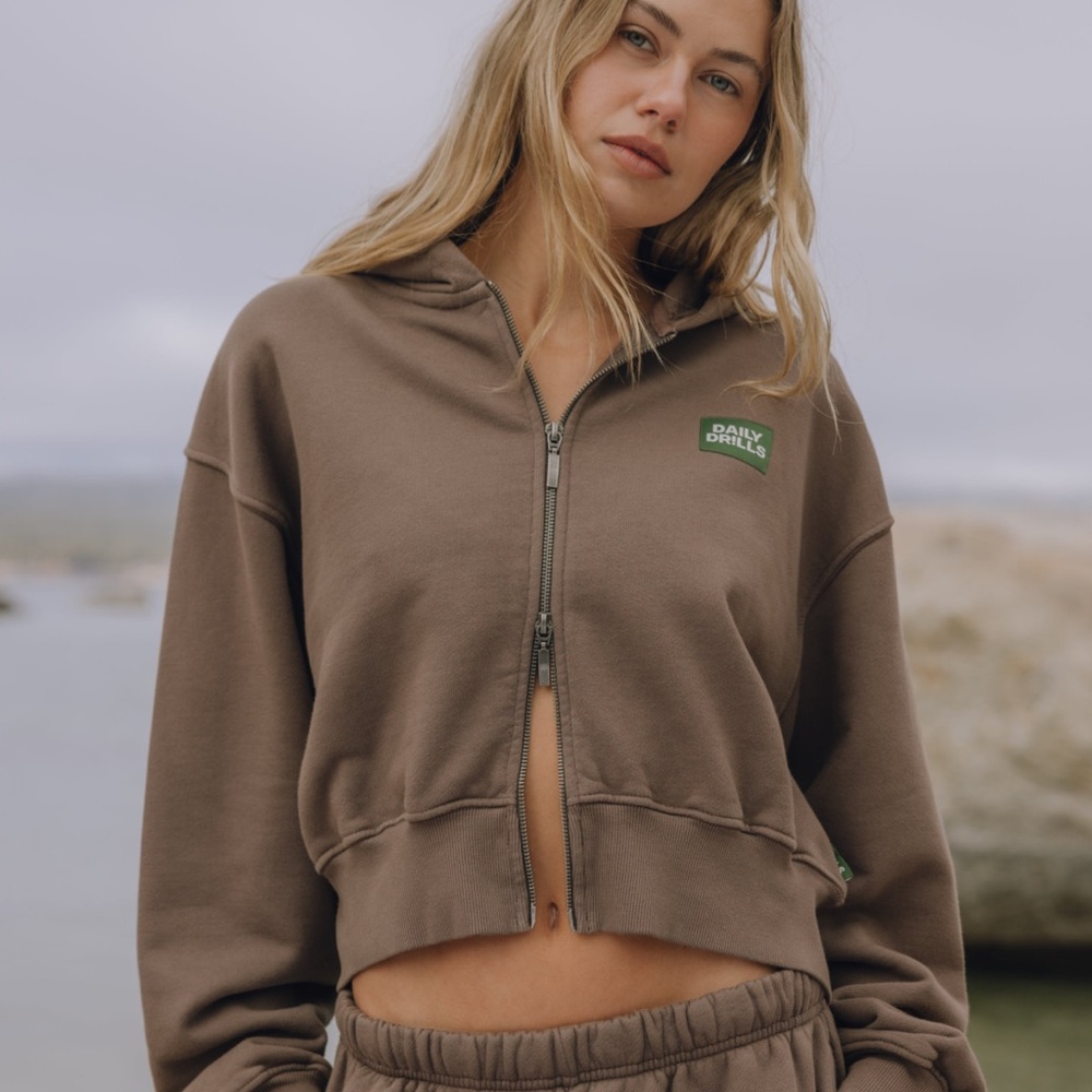 Daily Drills Women's Cocoa Zip-Up Hoodie
